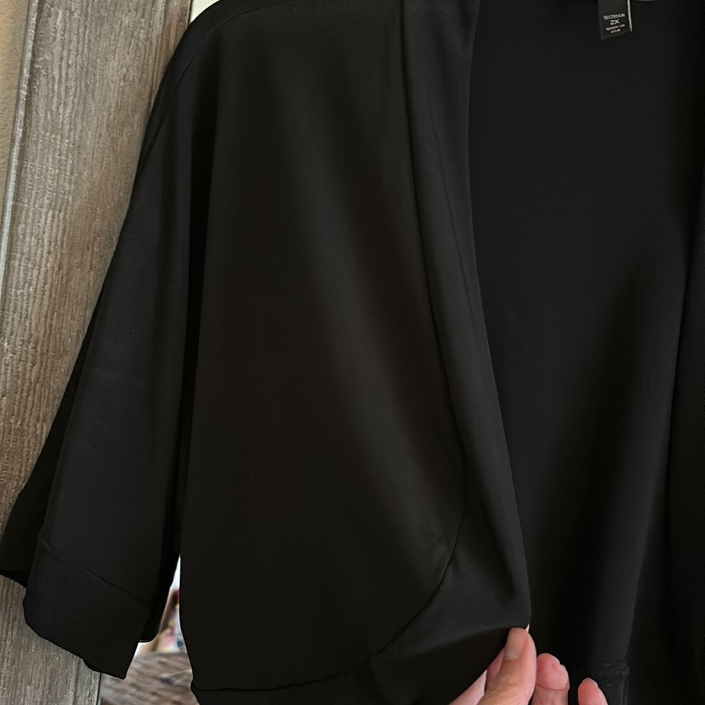 Dress Barn Black Shoulder Cover. For tank dresses. Black. Size 2X. - Picture 7 of 7